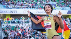 德州扑克高手不恋战（德州扑克高手懂得见好就收）