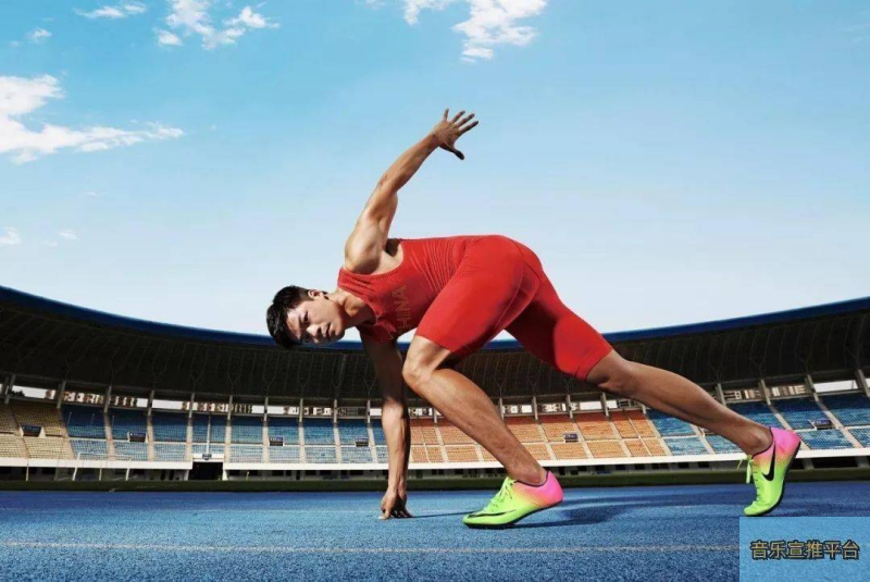 默特萨克：15岁时的伤病让我成长，青少年要做好基本功练习