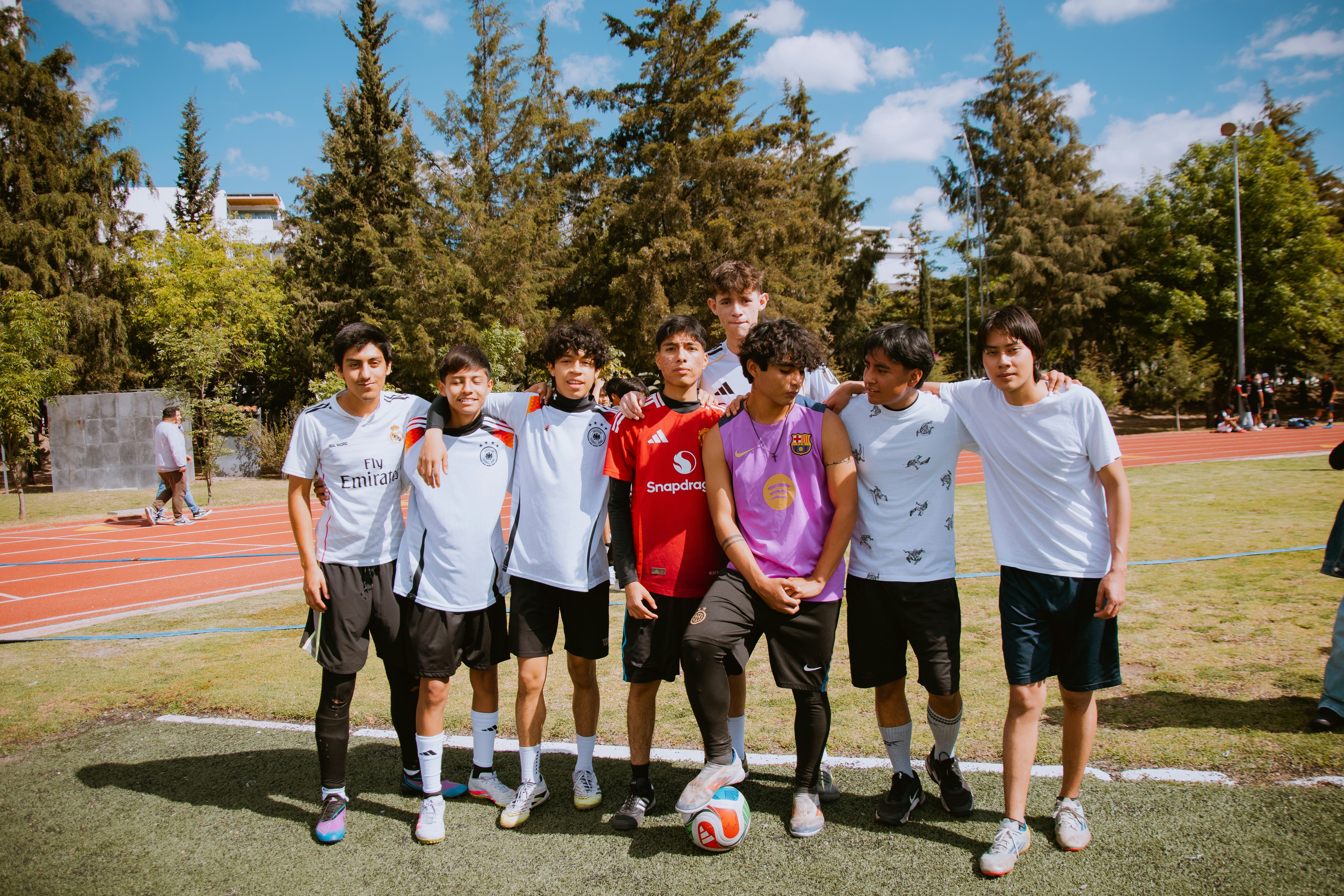 [中超]第3轮：青岛西海岸VS上海海港