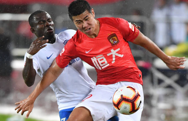 更需要背后 更需要背后