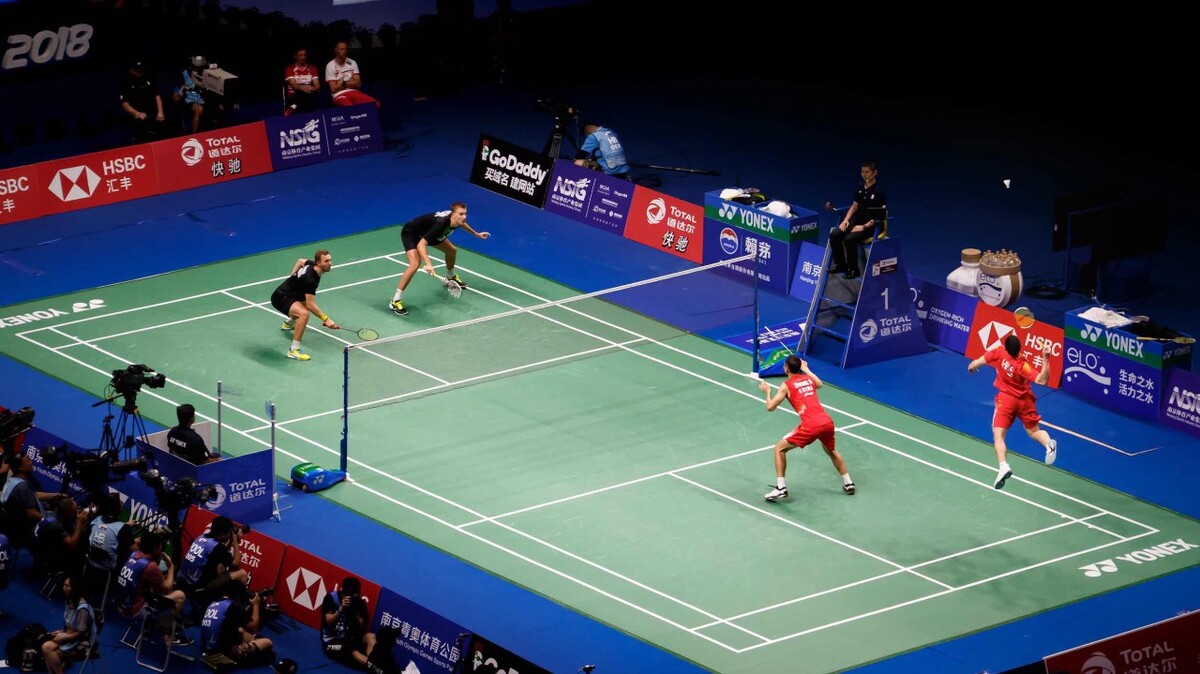 缺乏有效监 缺乏有效监